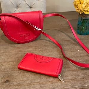 Tory Burch crossbody and wallet